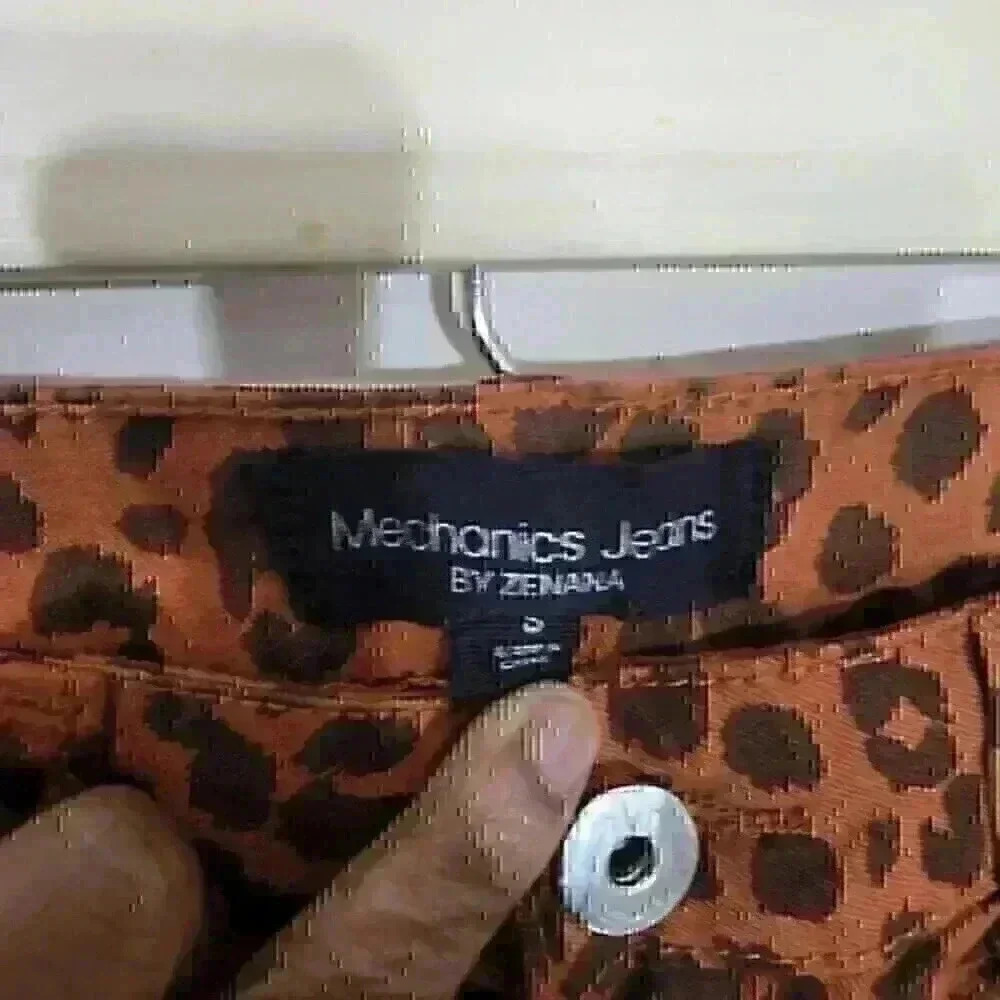 7085 Mechanics jeans by zenana rust orange cheetah skinny jeans size small - Picture 5 of 7
